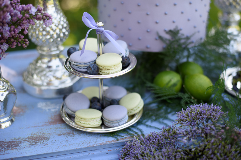 Frühlingshochzeit in Flieder und Grüntönen im Kurpark Bad Vöslau von Barbara Wenz Hochzeitsfotografin