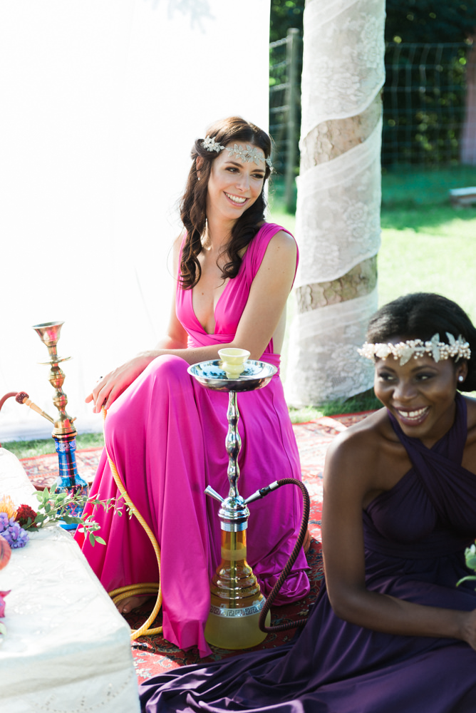 Bunte Orient Hochzeit in der Stadtflucht Bergmühle von Barbara Wenz Hochzeitsfotografie