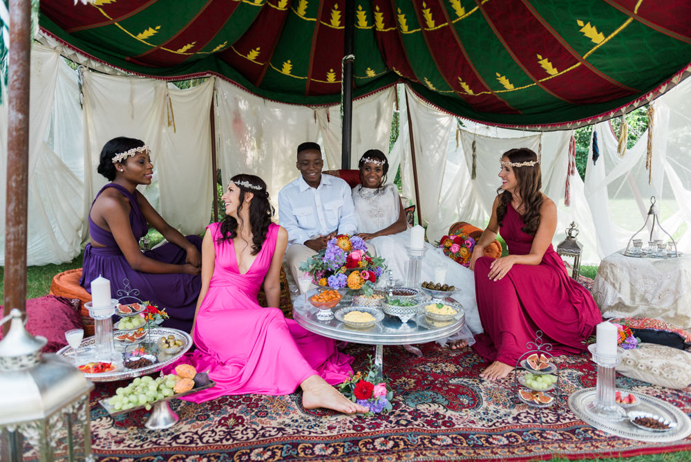 Bunte Orient Hochzeit in der Stadtflucht Bergmühle von Barbara Wenz Hochzeitsfotografie