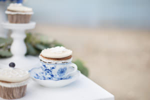 Sommerliche Strandhochzeit in der Wachau Candybar