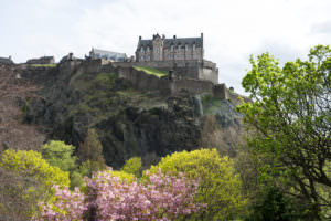 Flitterwochen Reise Tipps für die Hochzeitsreise nach Schottland von Destination Wedding Photographer Austria