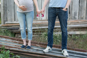 Babybauchfotos und Schwangerschaftssession in Wien in der Gärtnerei Jakubek