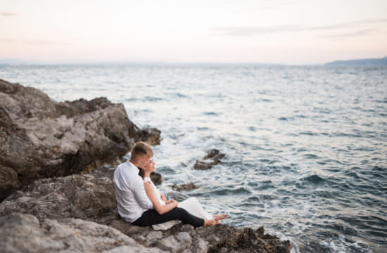 After Wedding Shoot by the sea in Opatija by Istrien Wedding Photographer