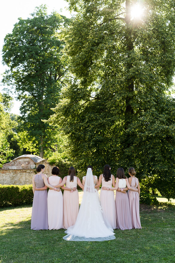 Schlosshochzeit in Niederösterreich fotografiert von Barbara Wenz