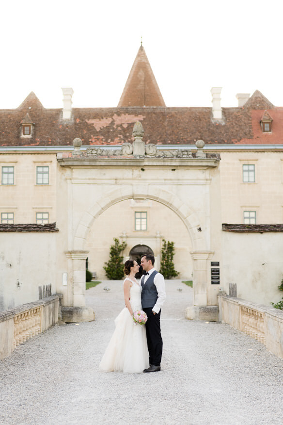 Schlosshochzeit in Niederösterreich fotografiert von Barbara Wenz